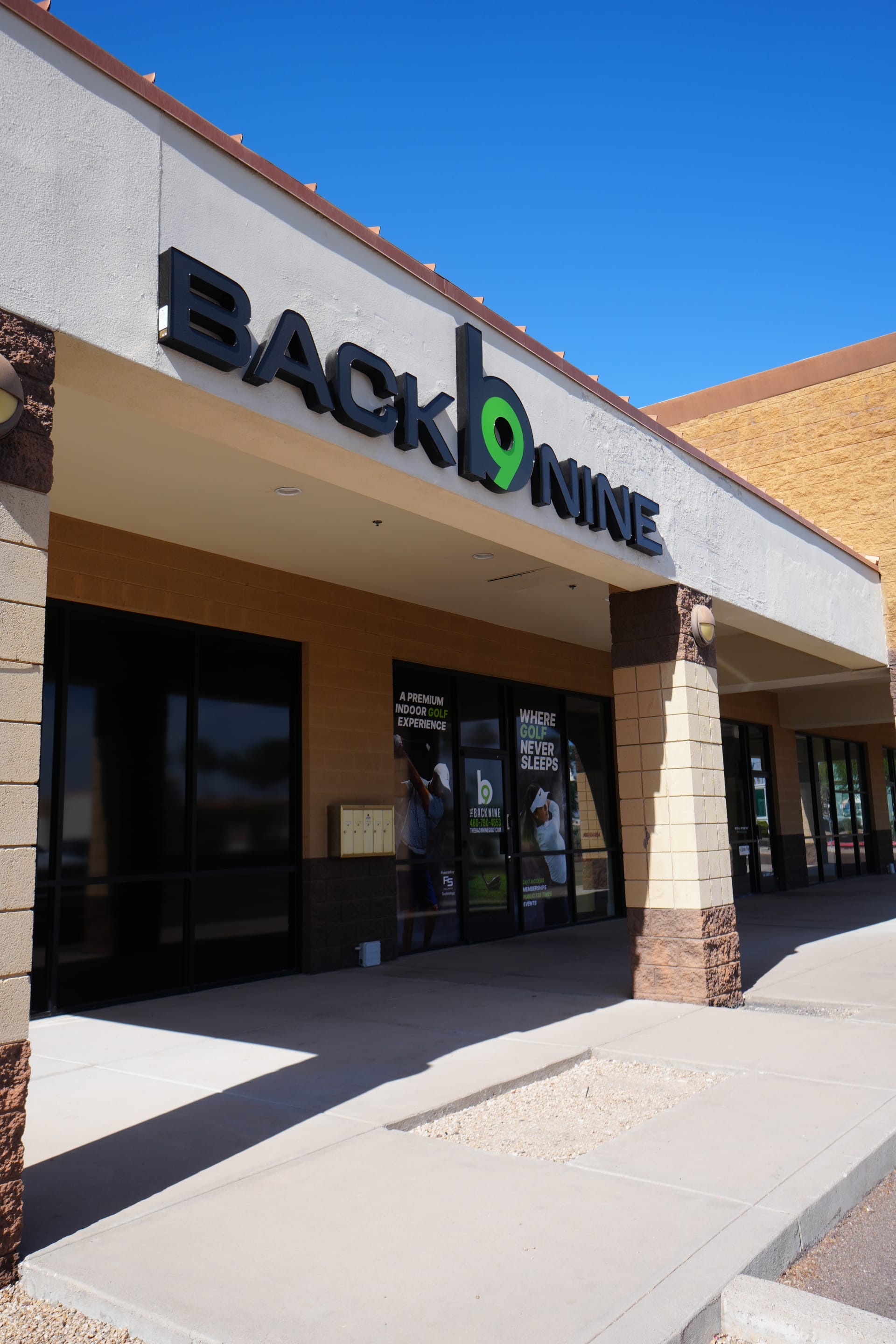 Indoor Golf Simulator in Mesa, AZ East | The Back Nine Golf
